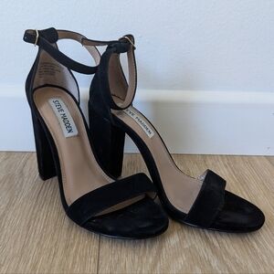 Block heel sandals